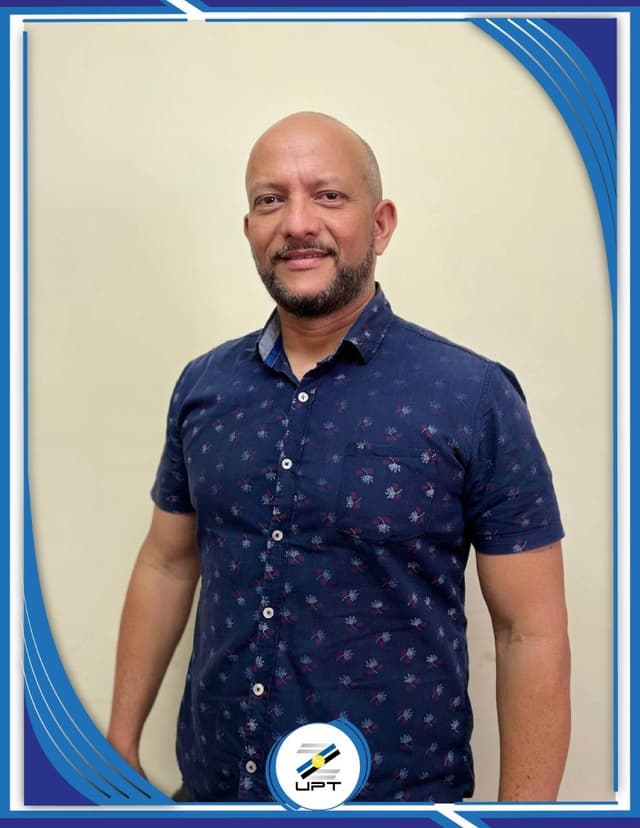 Fotografía de Lcdo. Bermúdez Gómez Luis Augusto