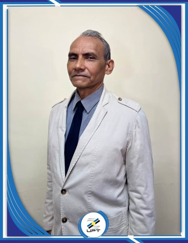 Fotografía de Lcdo. Carrizo Guerrero Augusto Antonio